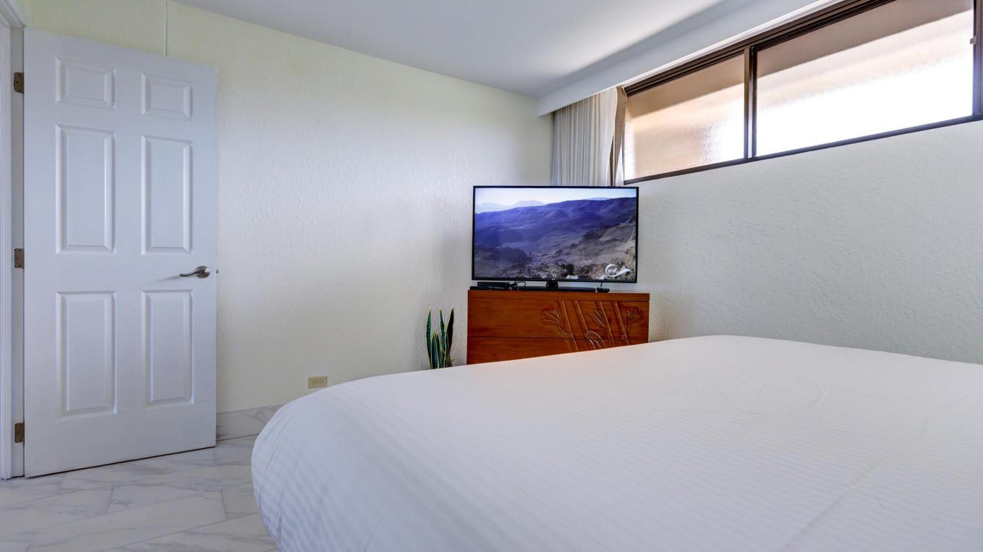 Maui Westside Presents: Kaanapali Shores 733 Stunning Ocean Views New Listing 拉海纳 外观 照片