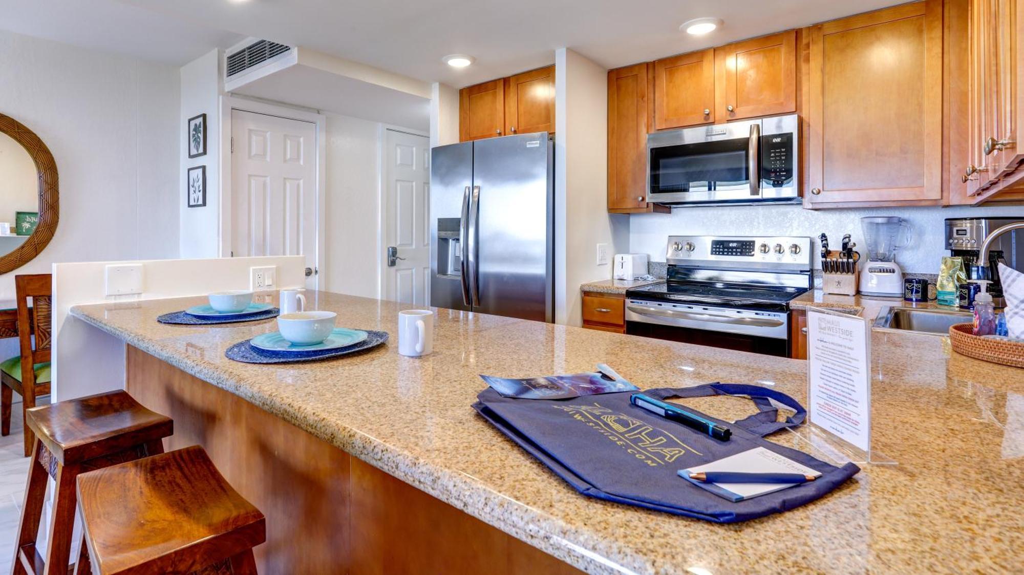 Maui Westside Presents: Kaanapali Shores 733 Stunning Ocean Views New Listing 拉海纳 外观 照片